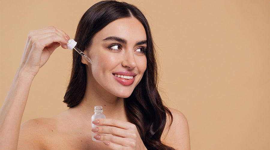 Face Serums Causing Breakouts? Here’s Why and How to Fix It